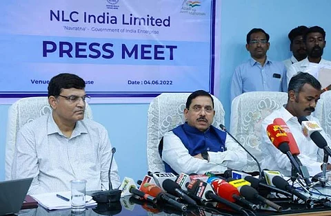 மின் தேவைக்கு ஏற்ப அதிகளவில் நிலக்கரி உற்பத்தி செய்ய நடவடிக்கை: பிரகலாத் ஜோஷி