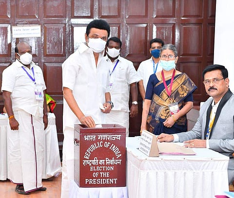 குடியரசுத் தலைவர் தேர்தல்: முதல்வர் மு.க.ஸ்டாலின் வாக்களித்தார்