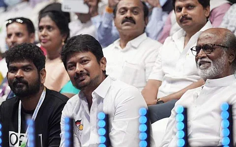 செஸ் ஒலிம்பியாட் - இயக்குநர் விக்னேஷ் சிவனுக்கு போன் செய்த ரஜினிகாந்த் 