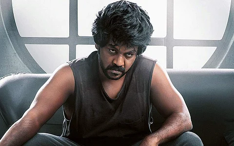 ராகவா லாரன்ஸ், சரத்குமார் மற்றும் பிரியா பவானி சங்கர் நடிப்பில் தயாரிப்பாளர் கதிரேசன் இயக்கத்தில் உருவான திரைப்படம் ’ருத்ரன்’.