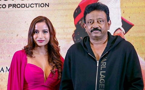 'லடுகி' படத்தின் செய்தியாளர்கள் சந்திப்பில் கலந்து கொண்ட பாலிவுட் இயக்குநரான ராம் கோபால் வர்மா மற்றும் நடிகை  பூஜா பலேகர்.