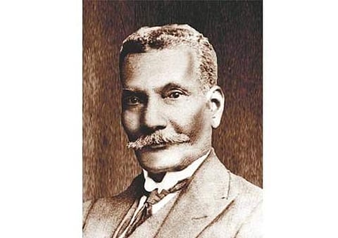 தமிழக பட்டியலின மக்களின் முதல் பட்டதாரி இரட்டைமலையார் - முதல்வர் புகழாரம்