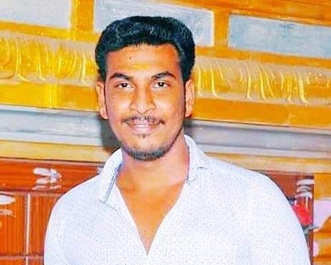 கொலை செய்யப்பட்ட கண்ணன்.