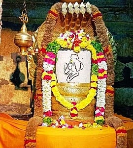 சங்ககிரியில் சிவன் கோயில்களில் பிரதோஷ வழிபாடு