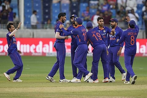 இந்திய வேகப்பந்து வீச்சாளர்களின் புதிய சாதனை!