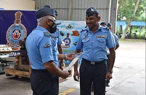 ஆவடி விமானப்படை நிலையத்தில் விமானப்படை துணைத் தளபதி எம்.வி.ராமாராவ் ஆய்வு