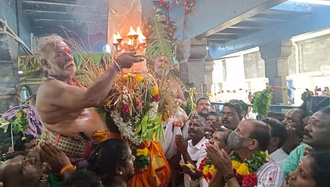 இருக்கன்குடியில் ஆடித்திருவிழா கொடியேற்றத்துடன் தொடக்கம்