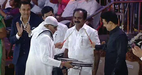 செஸ் ஒலிம்பியாட் நிறைவு விழா: 'டிரம்ஸ்' இசைத்த முதல்வர் மு.க.ஸ்டாலின்
