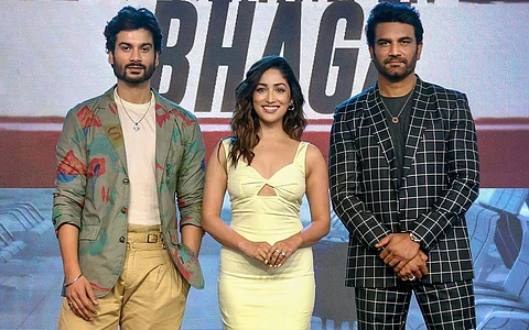 மும்பையில் நடைபெற்ற நெட்பிளிக்ஸ் திரைப்பட தின நிகழ்வில் கலந்து கொண்ட பாலிவுட் நடிகர் சன்னி கௌஷல், ஷரத் கேல்கர் மற்றும் நாயகி யாமி கெளதம்.