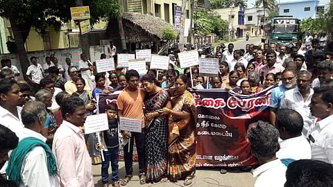 குவைத்தில் கொலை செய்யப்பட்டவரின் உடலை கேட்டு கூத்தாநல்லூரில் பேரணி