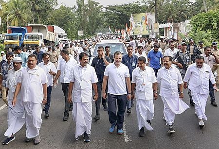 திருவனந்தபுரம் மாவட்டத்தில் செவ்வாய்க்கிழமை நடைப்பயணம் மேற்கொண்ட ராகுல் காந்தி.