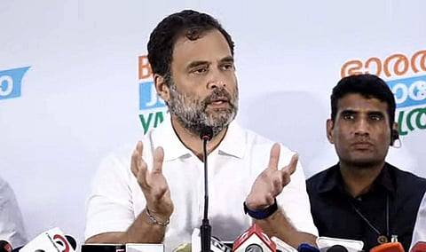 'ஒருவருக்கு ஒரு பதவி' - அசோக் கெலாட்டுக்கு மறைமுகமாக பதில் அளித்த ராகுல் காந்தி!
