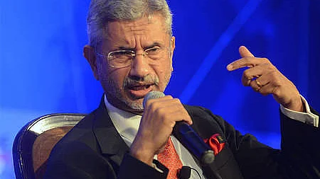 இந்திய வெளியுறவு அமைச்சா் எஸ்.ஜெய்சங்கா்