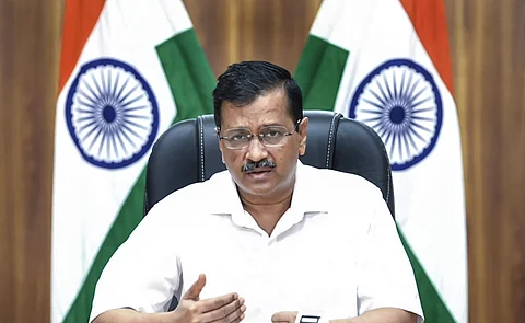 குஜராத்தில் வேளாண் கடன் தள்ளுபடி: கேஜரிவால் தோ்தல் வாக்குறுதி