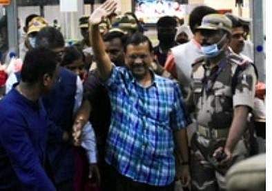 தில்லி முதல்வா் அரவிந்த் கேஜரிவால்