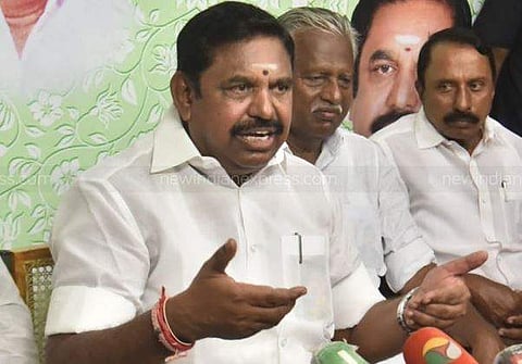 அதிமுக தலைமை அலுவலகத்தில் இபிஎஸ்!