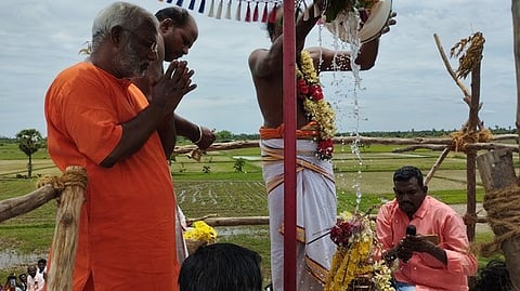 சின்மய தீா்த்தேசுவரா் கோயில் கும்பாபிஷேகம்