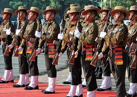 துணை ராணுவத்தில் வேலை வேண்டுமா? விண்ணப்பிக்கலாம் வாங்க!