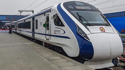 சென்னை - மைசூரு இடையே மேலும் ஒரு ‘வந்தே பாரத்’: 
பிரதமா் நாளை தொடங்கி வைக்கிறாா்