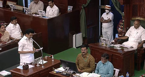 இளம்பெண் சுபஸ்ரீ மரணம்: பேரவையில் தமிழக முதல்வர் ஸ்டாலின் பதில்