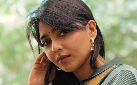 விஷாலின் 'ஆக்‌ஷன்' படம் மூலம் தமிழில் அறிமுகமானவர்.