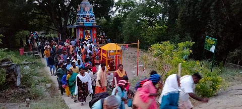 தை அமாவாசை: சதுரகிரி கோயிலில் ஆயிரக்கணக்கானோர் சுவாமி தரிசனம்!