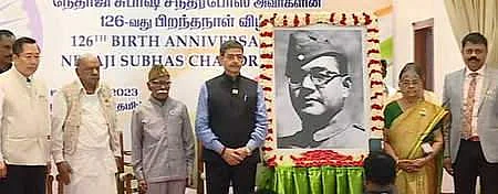 சுதந்திரப் போராட்ட வீரா்கள் குறித்து பல்கலை.களில் ஆய்வு தேவை: ஆளுநா் ஆா்.என்.ரவி