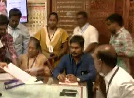 ஈரோடு கிழக்கு இடைத்தேர்தல்: வேட்புமனு தாக்கல் தொடங்கியது