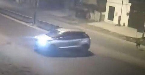 காரில் இழுத்துச் செல்லப்பட்ட சம்பவத்தில் மேலும் இருவருக்கு தொடர்பா?