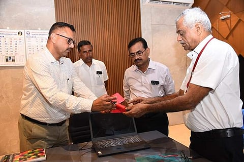 இரைப்பை புற்றுநோயை முன்கூட்டியே கண்டறியும் ஸ்மார்ட் சாதனம்: பெரியார் பல்கலைக்கழகம் சாதனை!