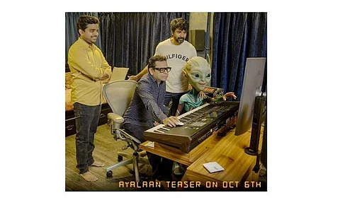 அயலான் பட டீசர் அப்டேட்டை வெளியிட்ட சிவகார்த்திகேயன் 