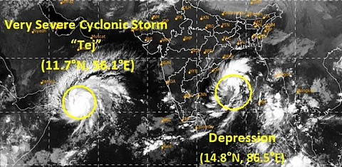 அதி தீவிர புயலாக வலுவடையும் தேஜ் புயல்!