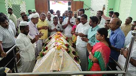 எட்டயபுரத்தில் உமறுப் புலவரின் 381-ஆவது பிறந்தநாள் விழா