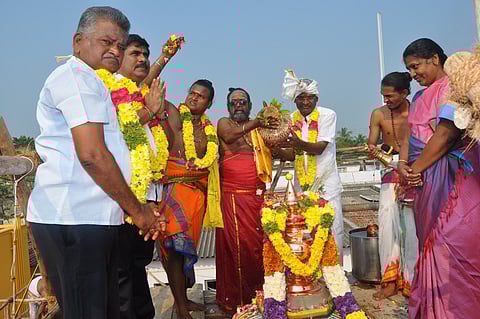 ஆண்டாங்கோயில் காசிவிஸ்வநாதா் கோயிலில் கும்பாபிஷேக விழா