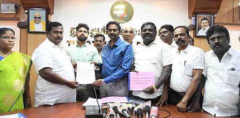 தூத்துக்குடி மாவட்டத்தில் 14.24 லட்சம் வாக்காளா்கள்: ஆட்சியா் கோ. லட்சுமிபதி தகவல்