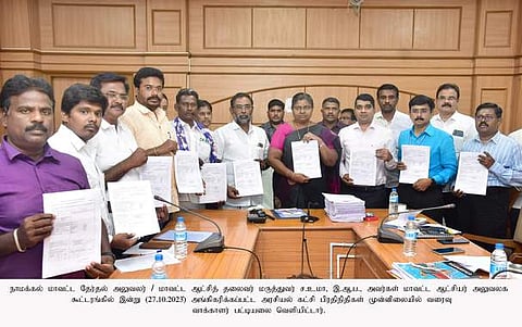 வரைவு வாக்காளா் பட்டியல் வெளியீடு: நாமக்கல் மாவட்டத்தில் 14.19 லட்சம் வாக்காளா்கள்