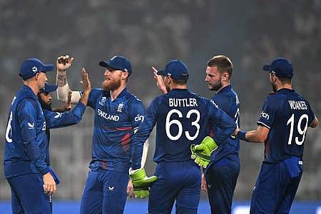 ஆறுதல் வெற்றியுடன் வெளியேறியது இங்கிலாந்து: 93 ரன்கள் வித்தியாசத்தில் பாக். தோல்வி