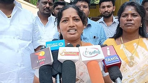 மதுரை மாநகராட்சி 20 -ஆவது வார்டு மாமன்ற உறுப்பினர் நாகஜோதி