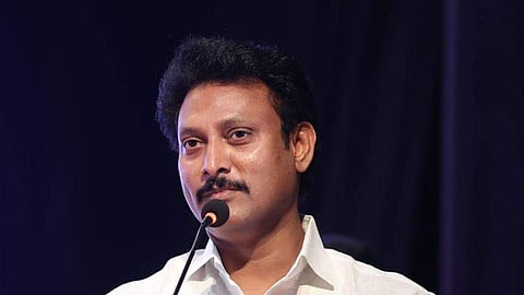 anbil mahesh