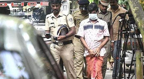 குற்றவாளி ஆஷ்ஃபாக் ஆலம்.