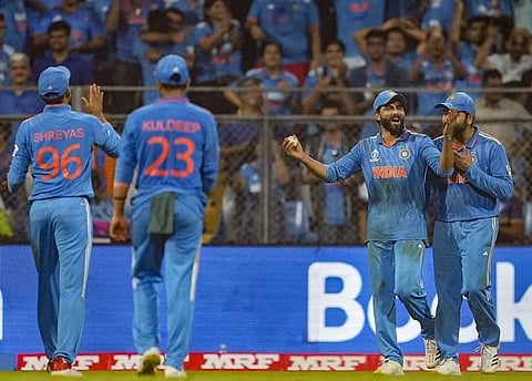 7 விக்கெட்டுகளை வீழ்த்திய ஷமி: இறுதிப் போட்டிக்கு தேர்வான இந்தியா!