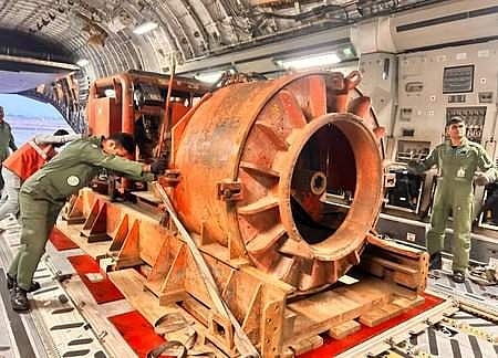 உத்தரகண்ட் சுரங்கப்பாதை விபத்து: தொழிலாளா்களை மீட்க 24 மீட்டா் தூரத்துக்கு துளையிடும் பணிகள் நிறைவு