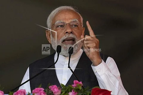 தெலங்கானா ஏழைகளின் எதிரி கே.சி.ஆர்: பிரதமர் மோடி பேச்சு