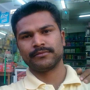 பைக்கிலிருந்து விழுந்த  ஆட்டோ ஓட்டுநா் பலி