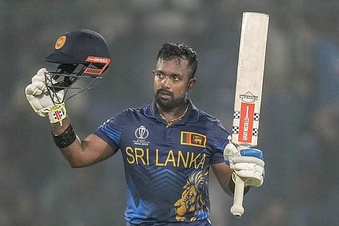 சரித் அசலங்கா சதம்: வங்கதேசத்துக்கு 280 ரன்கள் இலக்கு!