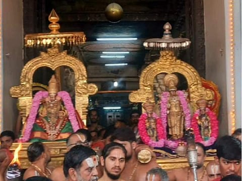 காஞ்சிபுரம் வரதராஜ பெருமாள் ரத்ன அங்கி சேவை காட்சி