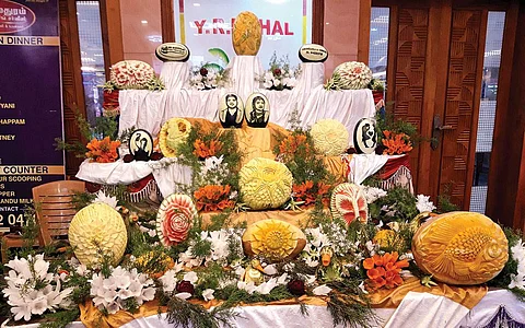 காய்கனிகளில் கலைவண்ணம்!