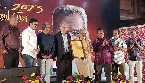 எழுத்தாளா் யுவன் சந்திரசேகருக்கு விஷ்ணுபுரம் விருது!