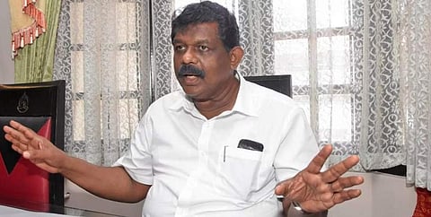 ஆண்டனி ராஜு.