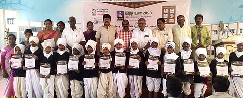 கல்லூரியில் பாதியாா் பிறந்த நாள் விழா